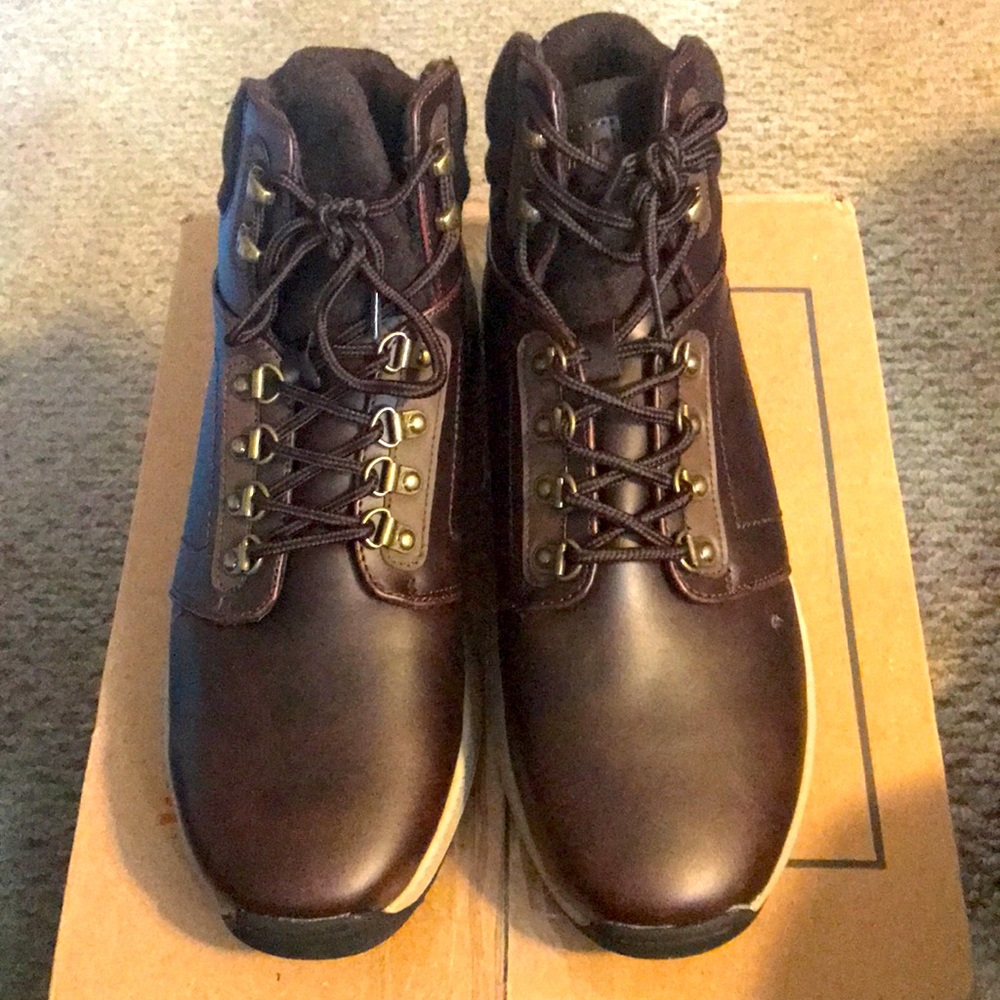 Khombu Hiker Boots